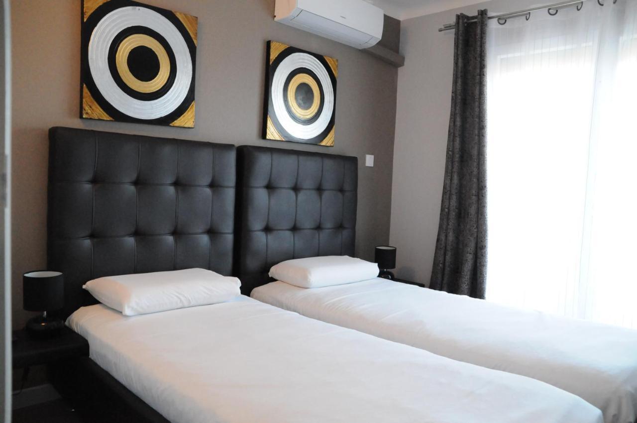 Hotel Bleu Azur Argeles-sur-Mer Bagian luar foto
